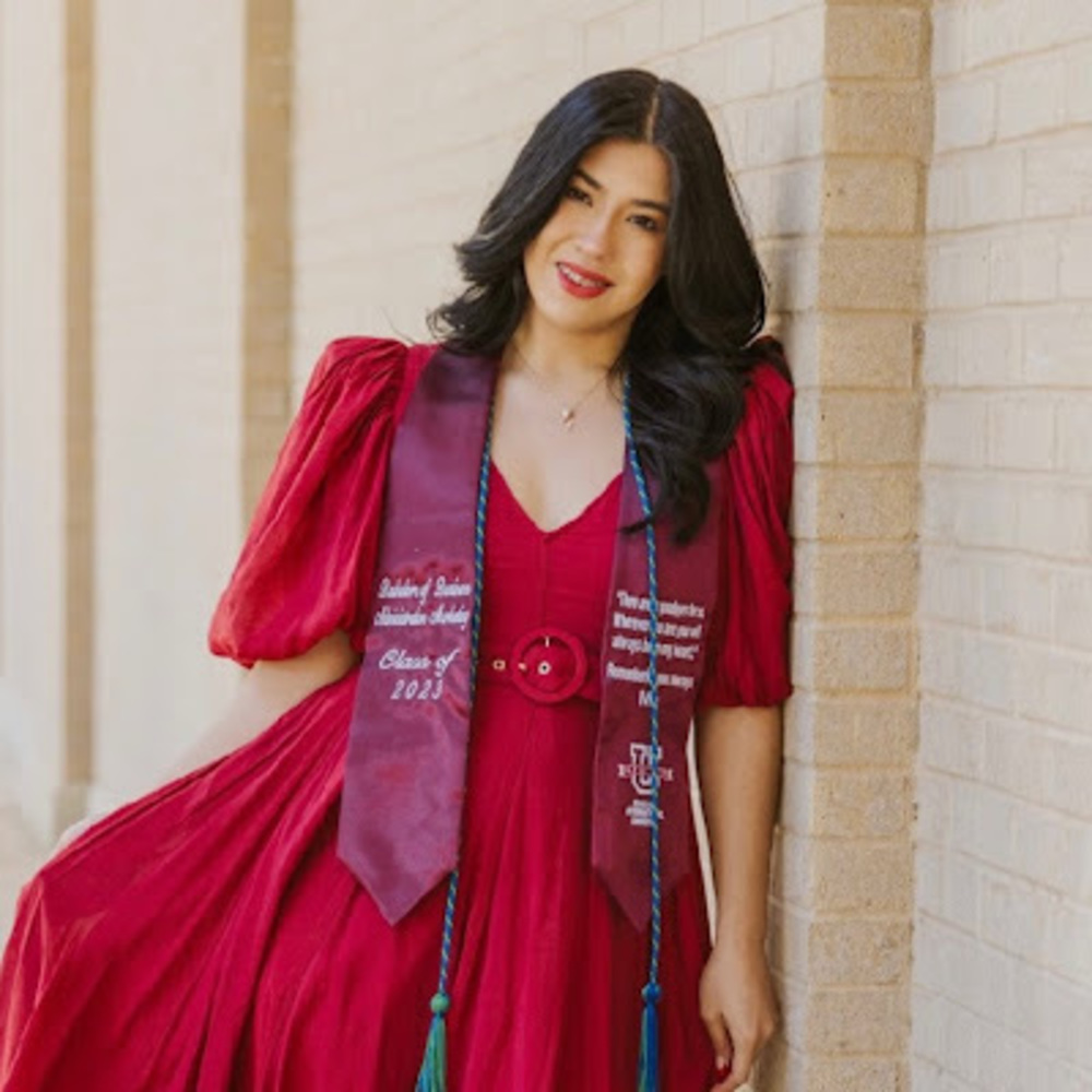 Meet your Posher, Mariana